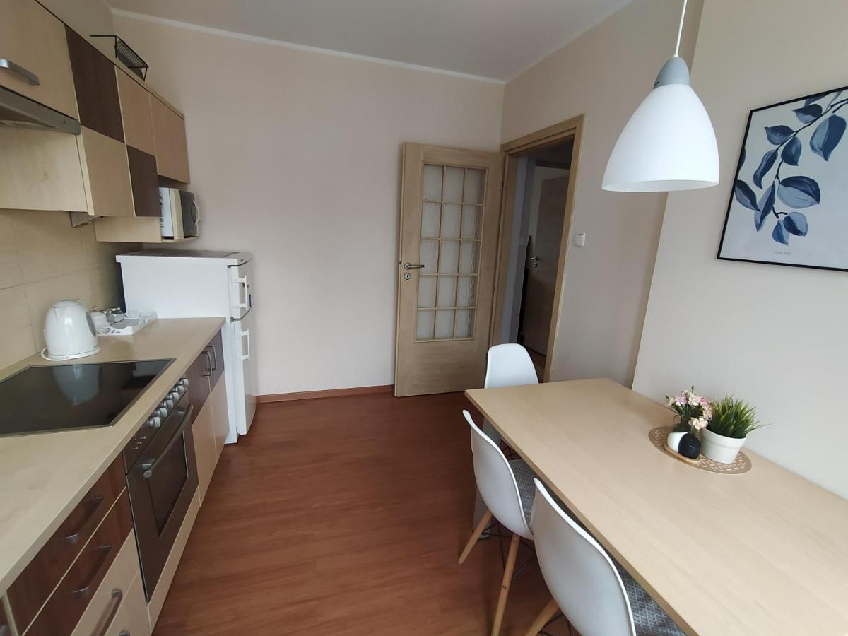 Apartamenty 2-Pokojowe Przy Molo Z Balkonami Gdynia Exterior photo